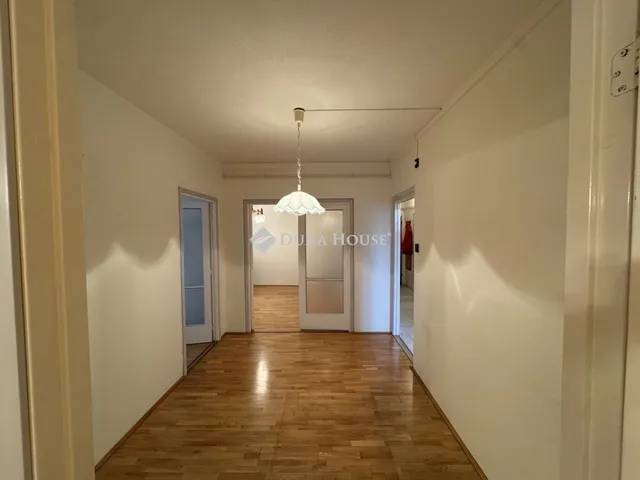 Eladó lakás Budaörs 75 nm