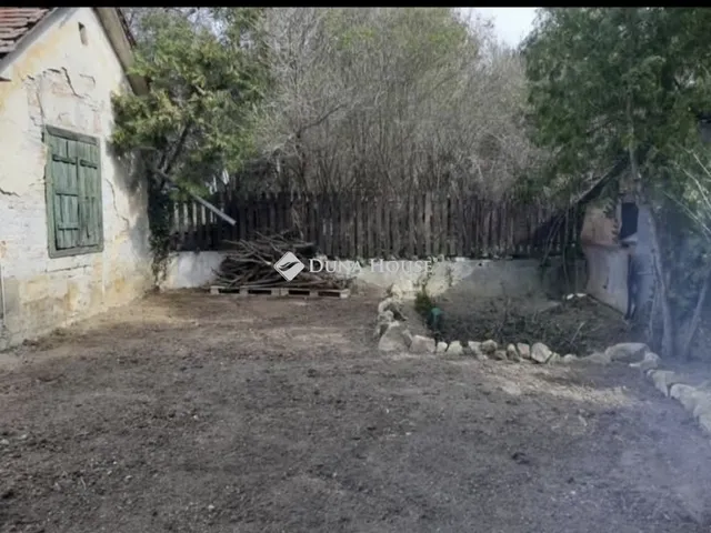 Eladó ház Budakeszi 23 nm