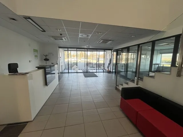 Eladó kereskedelmi és ipari ingatlan Budakeszi 3830 nm