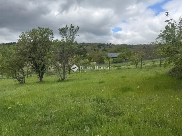 Eladó telek Zsámbék 2341 nm