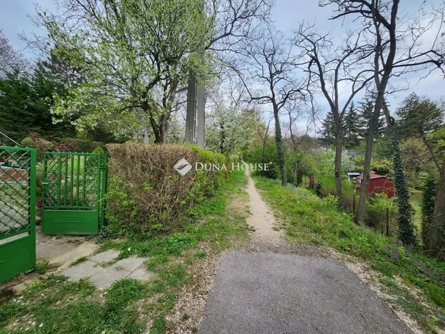 Eladó telek Telki 481 nm