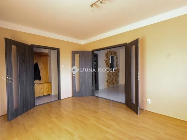 Eladó lakás Budaörs 71 nm