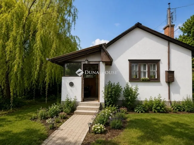 Eladó telek Budakeszi 2150 nm