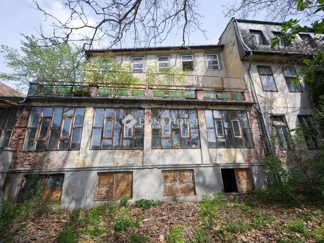 Eladó telek Budakeszi 3838 nm