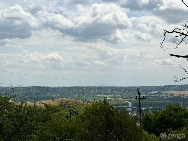 Eladó telek Budaörs 290 nm
