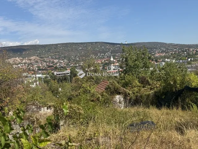 Eladó telek Budaörs 1200 nm
