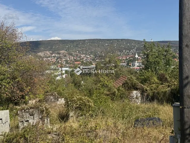 Eladó telek Budaörs 1200 nm