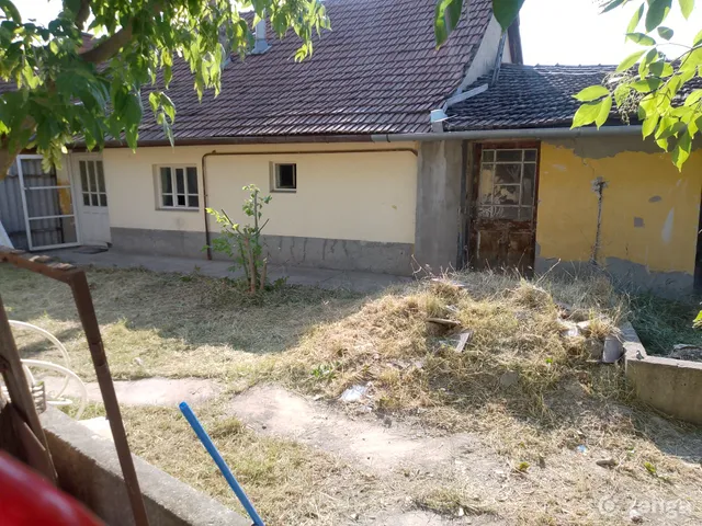 Eladó ház Tiszakécske 100 nm