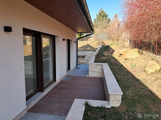 Eladó ház Budapest II. kerület, Pesthidegkút-Ófalu, Apáca u. 4. 231 nm