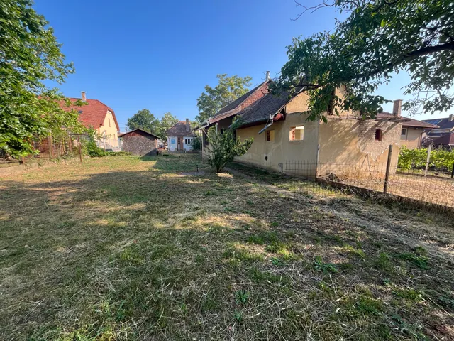 Eladó telek Debrecen, Csapókert 1098 nm