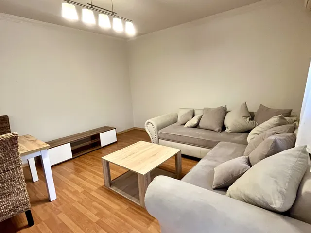 Kiadó lakás Debrecen, Hatvan utcai kert 63 nm