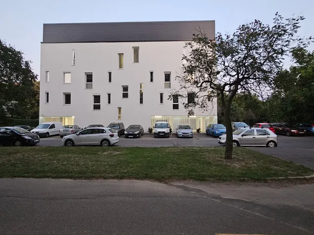 Eladó lakás Debrecen, Tócóskert 71 nm