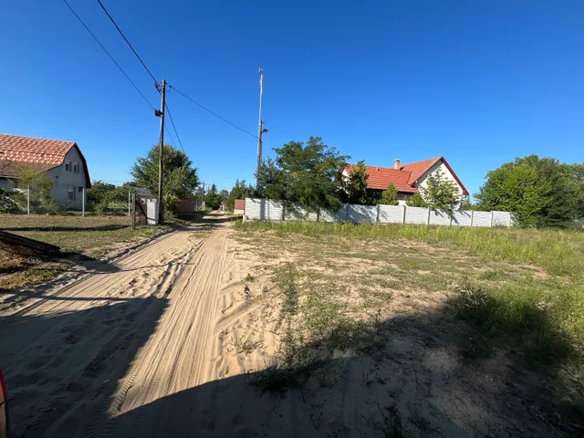 Eladó telek Debrecen, Bayk András-kert 821 nm