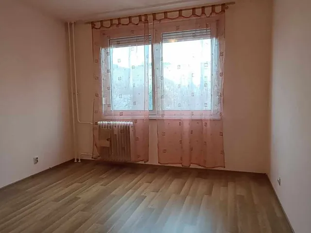 Kiadó lakás Debrecen, Vénkert, Gyergyó utca 9. 71 nm