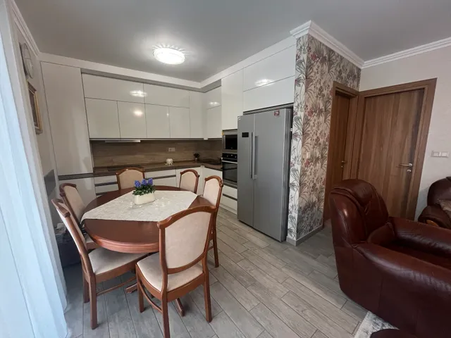 Eladó lakás Debrecen, Belváros 77 nm