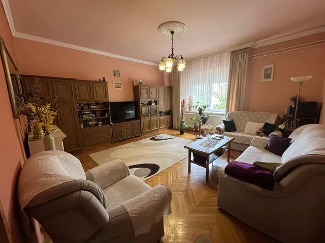 Eladó lakás Debrecen, Belváros 71 nm