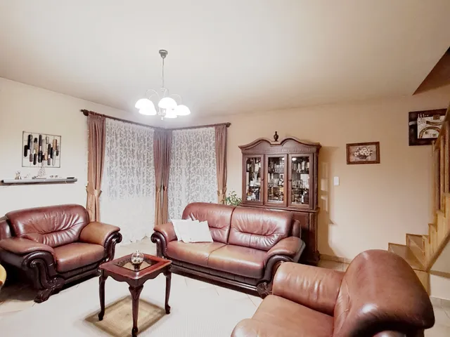 Eladó ház Debrecen, Veres Péter-kert 128 nm