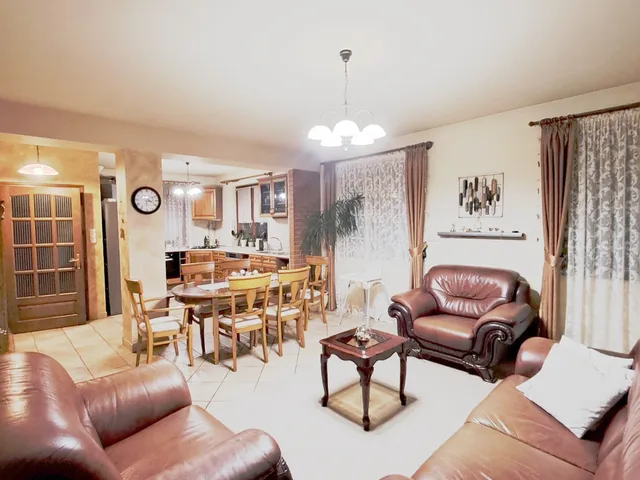 Eladó ház Debrecen, Veres Péter-kert 128 nm