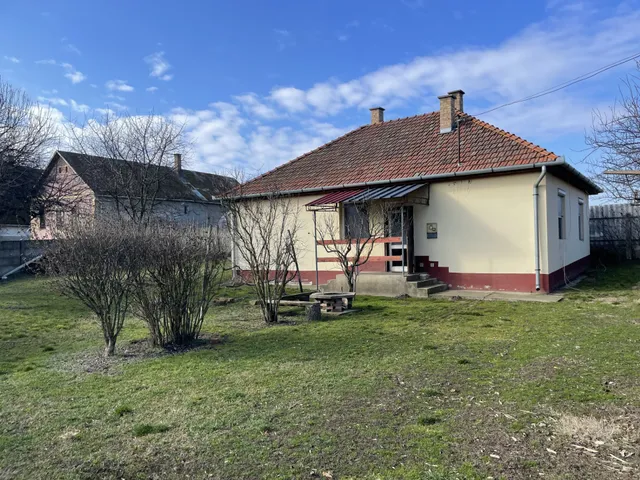 Eladó ház Hajdúhadház 73 nm