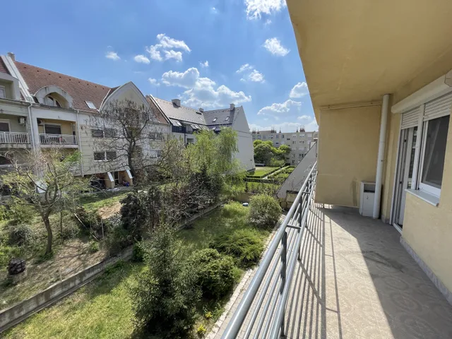 Eladó lakás Debrecen, Belváros 71 nm