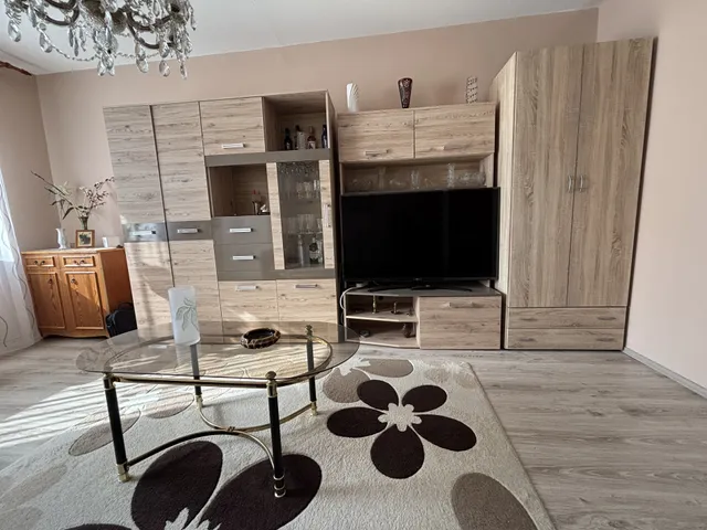 Eladó lakás Debrecen, Újkert, Kartács 73 nm