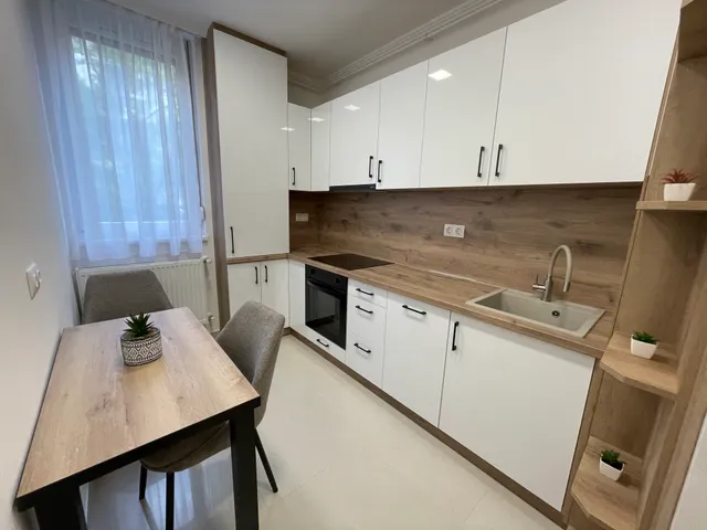 Eladó lakás Debrecen, Libakert 54 nm