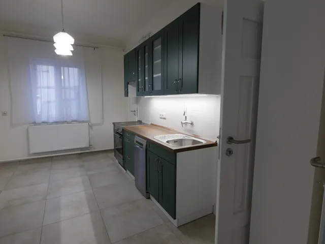 Eladó ház Hajdúböszörmény, Dózsa György krt 34 90 nm