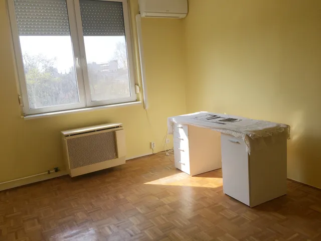 Eladó lakás Debrecen, Libakert 56 nm