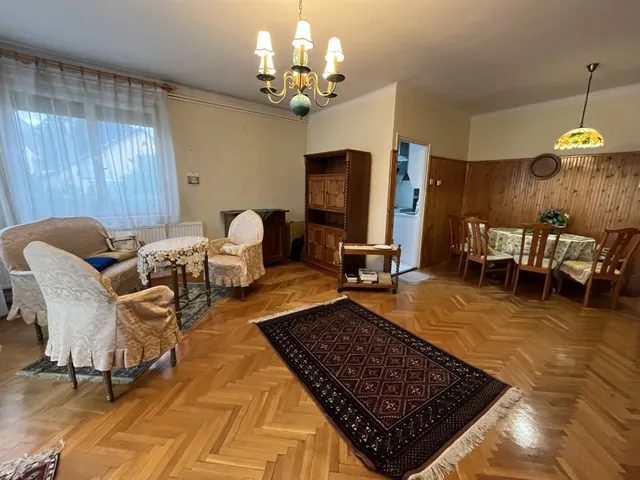 Eladó lakás Debrecen, Nagyerdőalja, Damjanich 85 nm