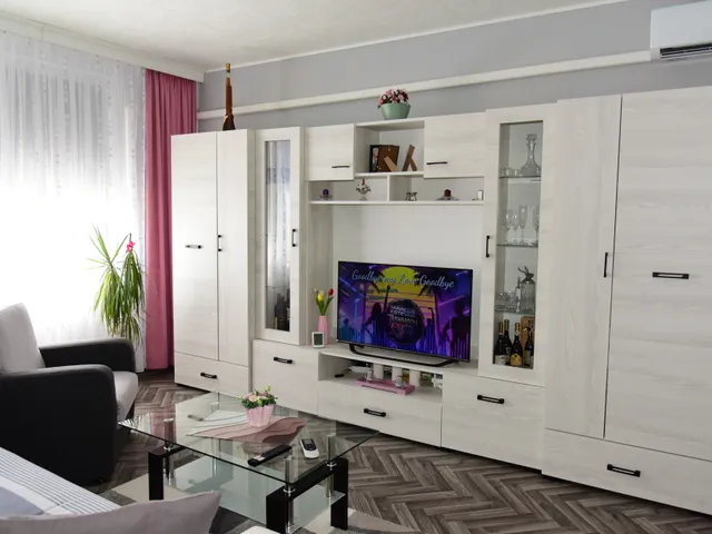 Eladó lakás Debrecen, Fényesudvar 71 nm