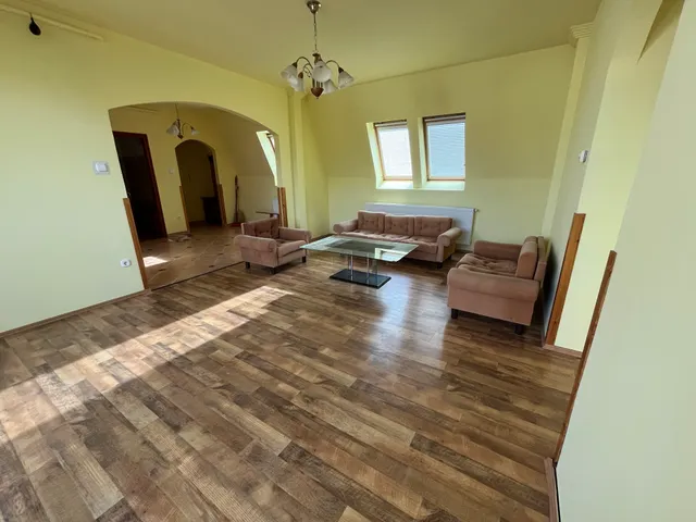Eladó lakás Debrecen, Belváros 98 nm