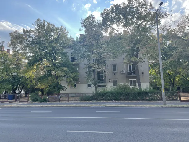 Eladó lakás Debrecen, Sestakert 77 nm