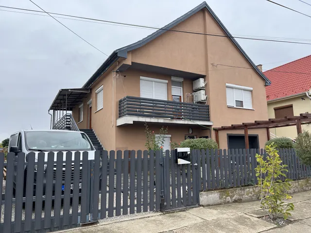 Eladó ház Debrecen, Pércsikert 145 nm