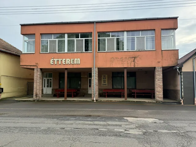 Eladó kereskedelmi és ipari ingatlan Rakamaz 644 nm