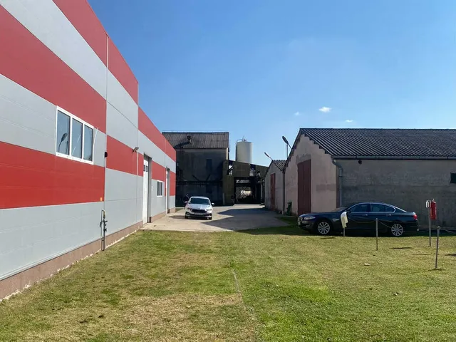 Eladó kereskedelmi és ipari ingatlan Marcali 3000 nm