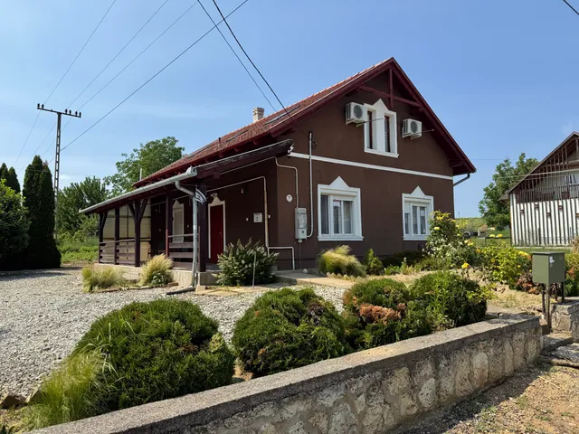 Eladó ház Bodrogkeresztúr 148 nm