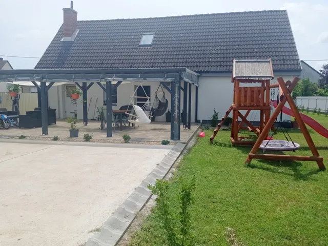 Eladó ház Balkány 197 nm