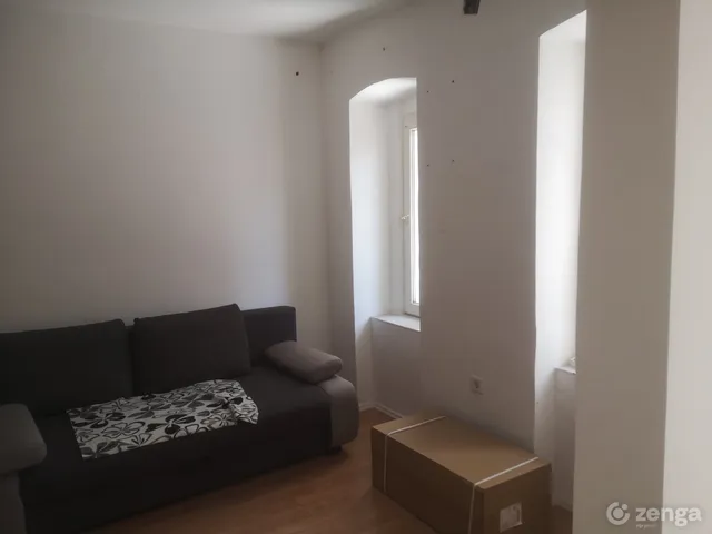 Eladó lakás Szeged, Belváros 20 nm