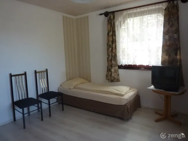 Kiadó lakás Kecskéd 200 nm