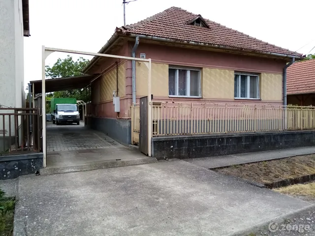 Eladó ház Nagyréde 90 nm