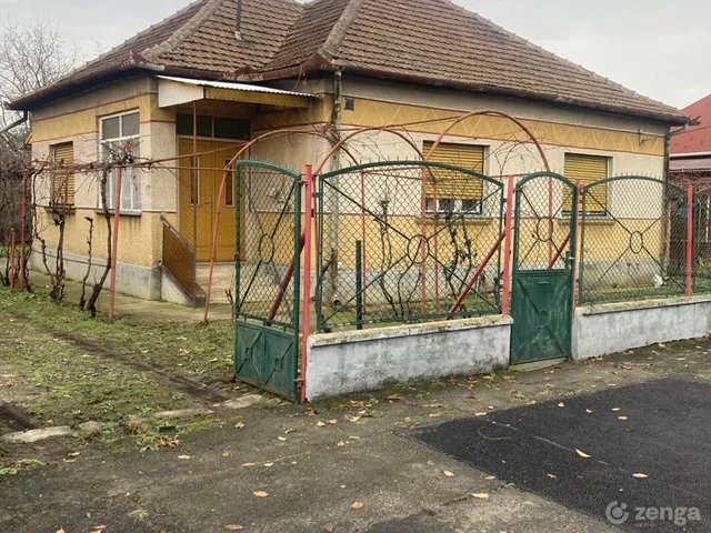 Eladó ház Szolnok, Pletykafalu 84 nm