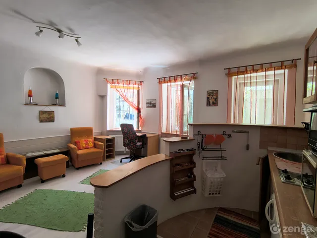 Kiadó lakás Budapest II. kerület, Rózsadomb 36 nm