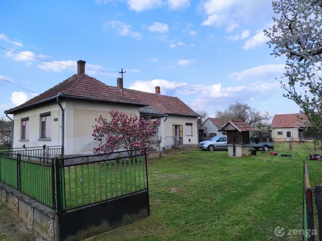 Eladó ház Bodrog 110 nm