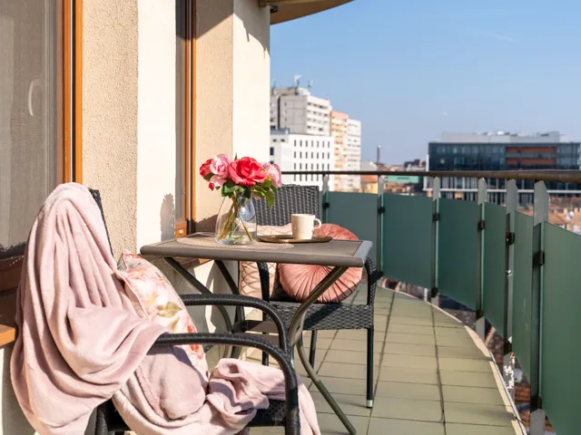 Eladó lakás Budapest VIII. kerület, Corvin negyed 75 nm