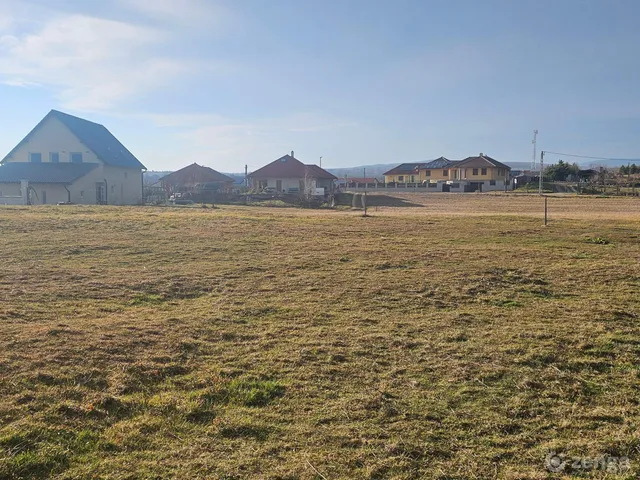 Eladó telek Márkó 11569 nm