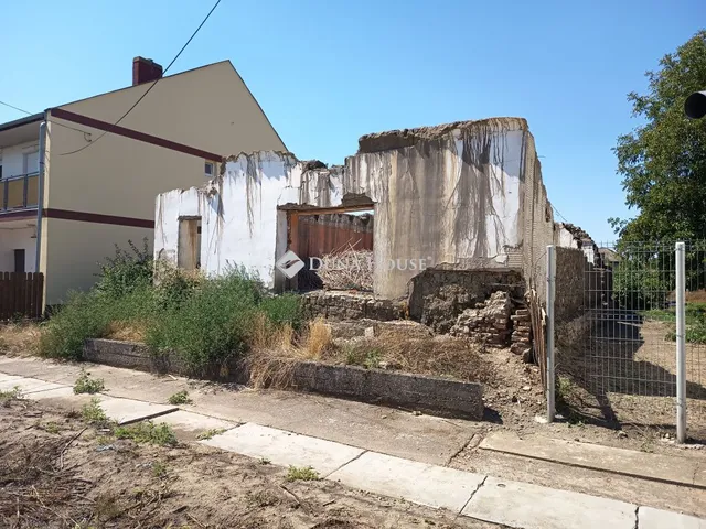 Eladó telek Kunhegyes, Gyepszél utca 733 nm