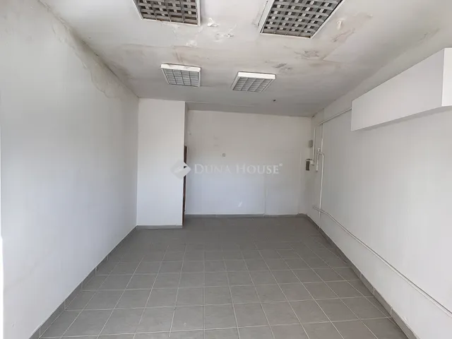 Kiadó kereskedelmi és ipari ingatlan Budapest XXI. kerület 20 nm