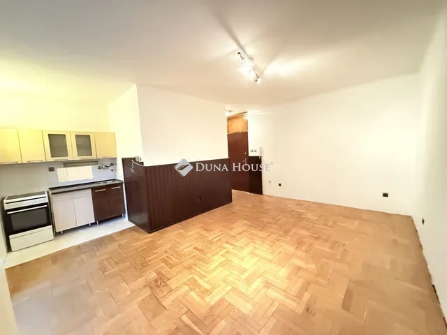 Eladó lakás Budapest XVIII. kerület 28 nm