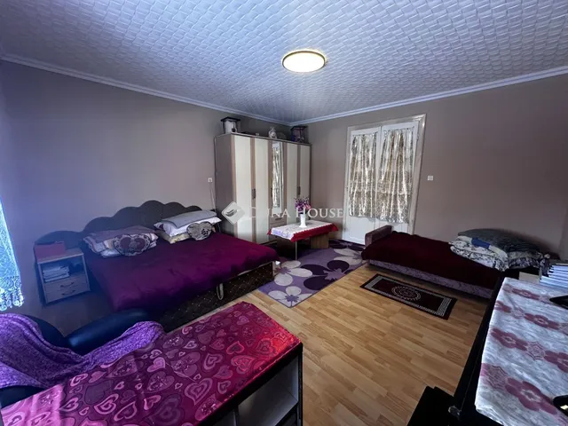 Eladó ház Dunavecse 110 nm