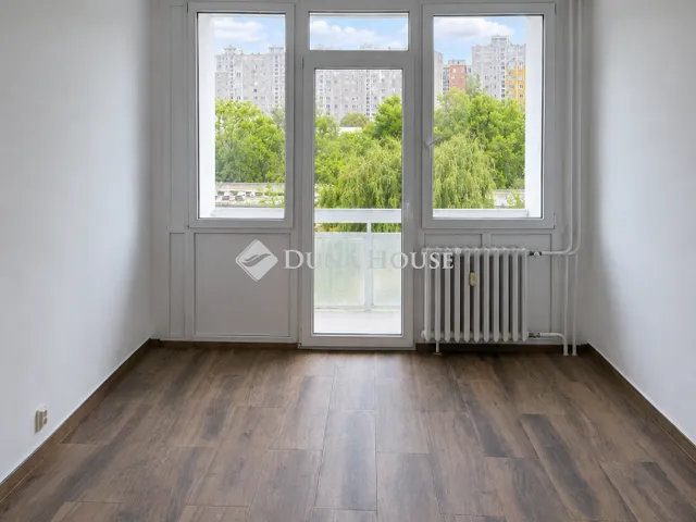 Eladó lakás Budapest XVIII. kerület 72 nm